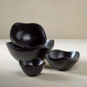 Nesting Carved-Edge Bowls, Set of 4 - Black